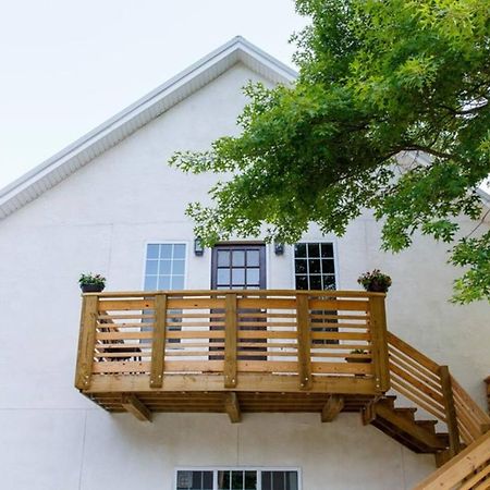 Park Carriage House Rest & Explore With Hollyhock Louisville Zewnętrze zdjęcie